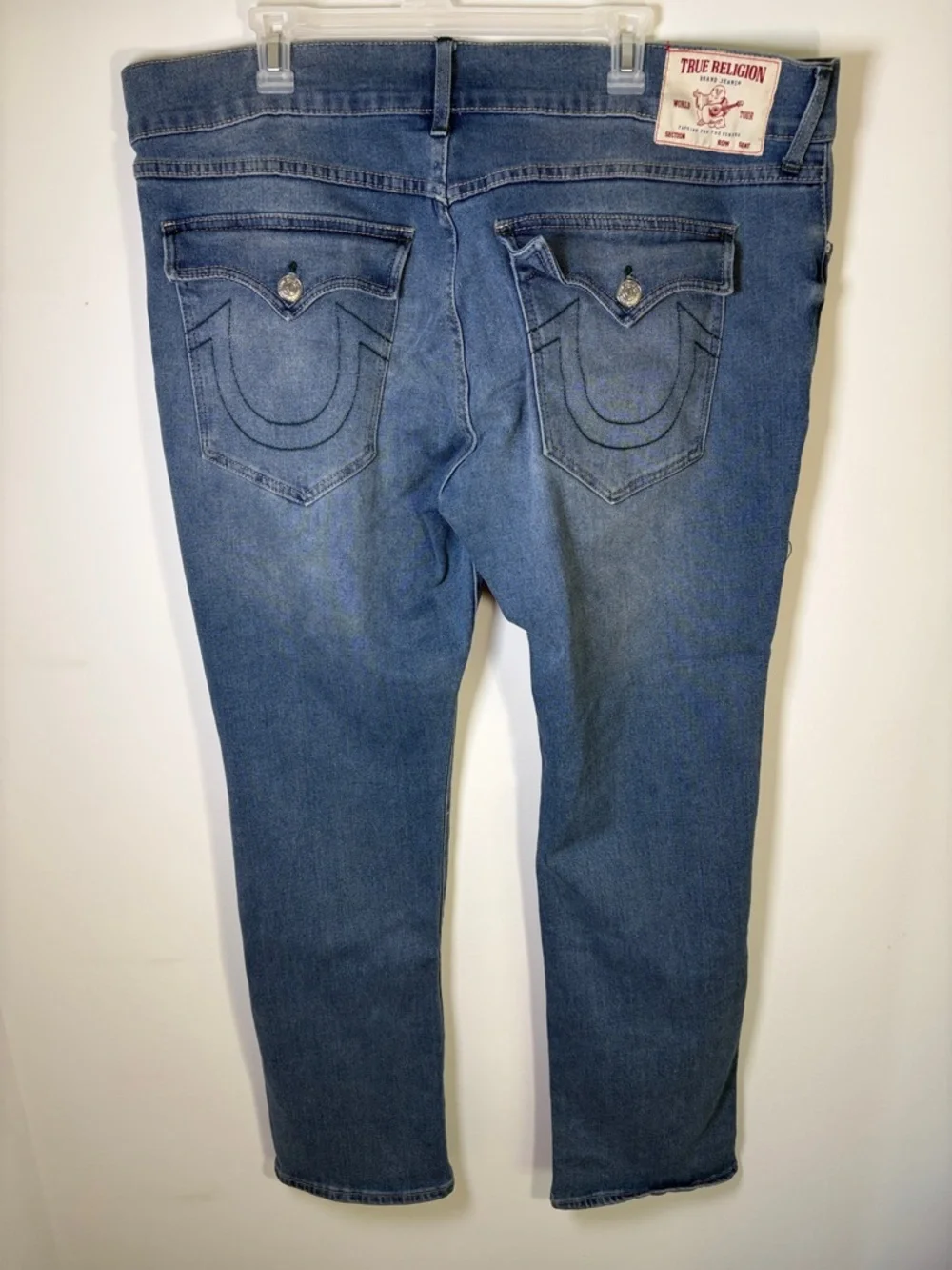 True Religion Ricky Relaxed Straight - Sz 40 x 33”